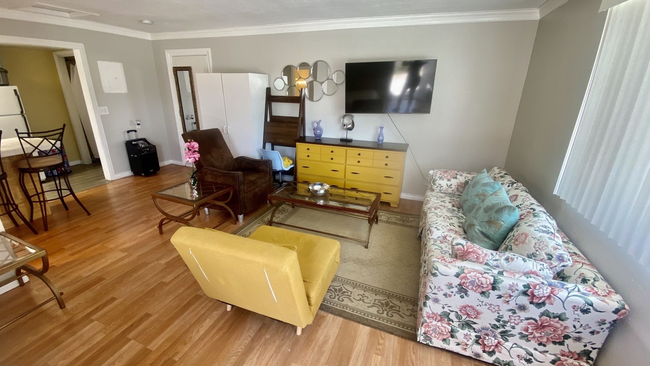Photo of Livingroom in Spring Valley