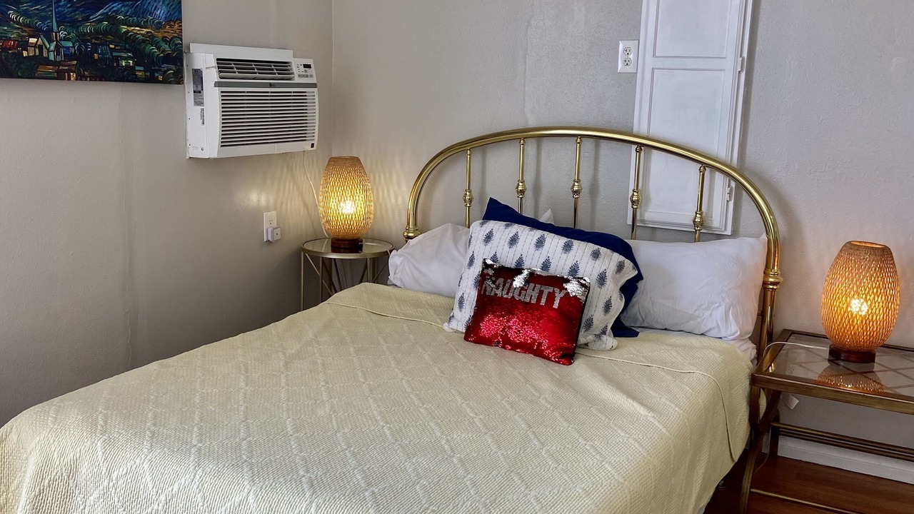 Photo of Bedroom in Spring Valley