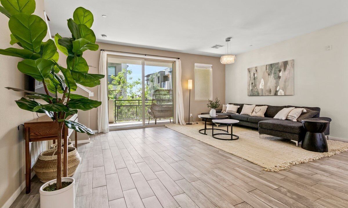 Photo of Livingroom in Summerlin South