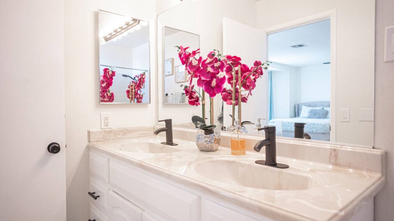 Photo of Bathroom in North Las Vegas
