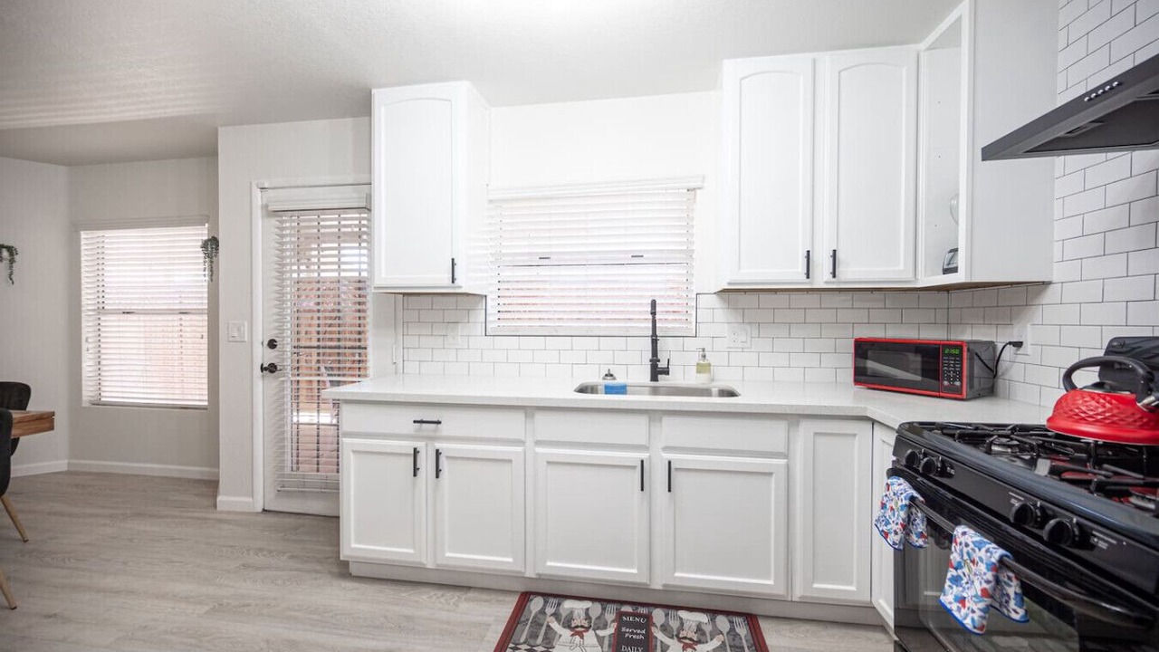 Photo of Kitchen in North Las Vegas