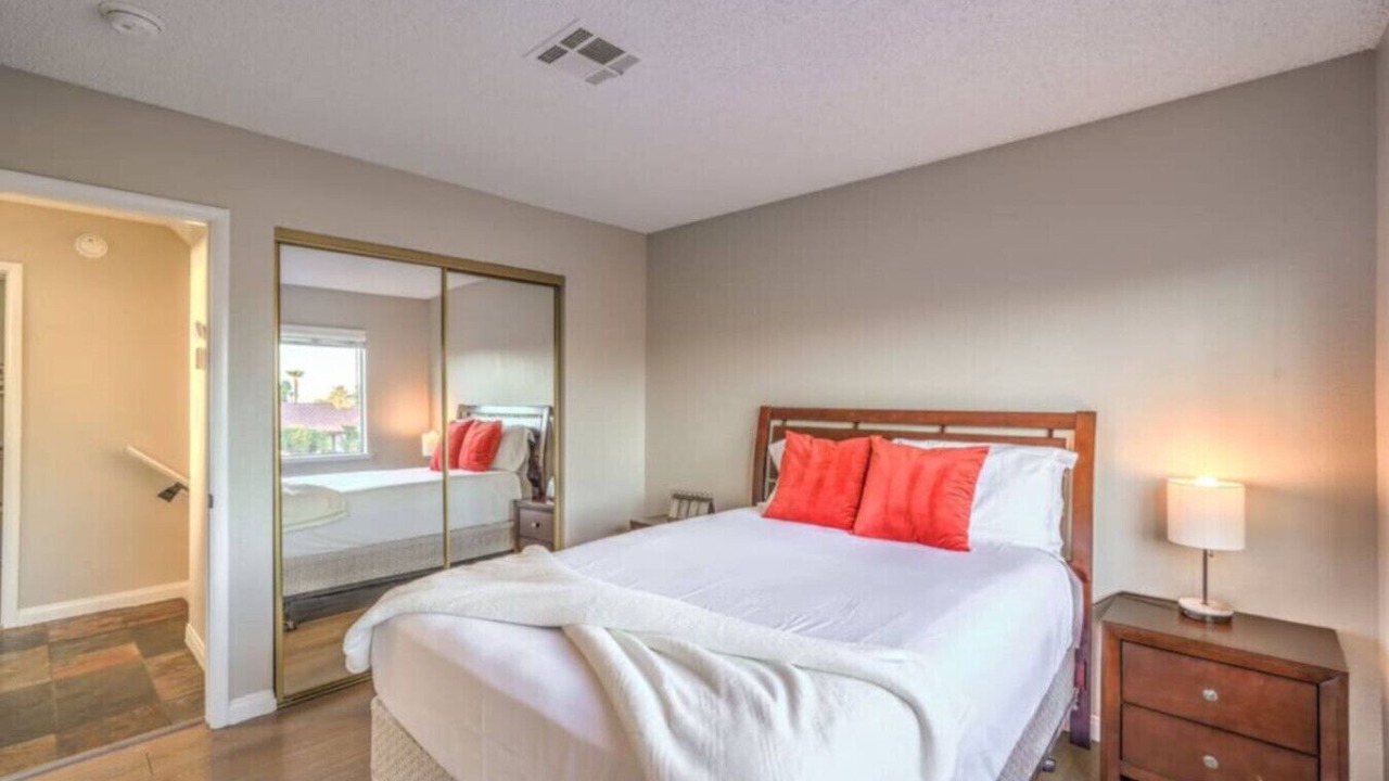 Photo of Bedroom in Chinatown