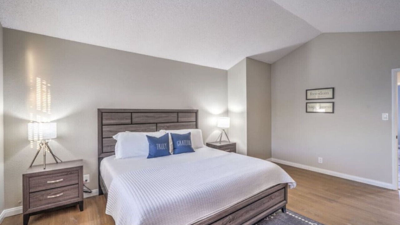 Photo of Bedroom in Chinatown