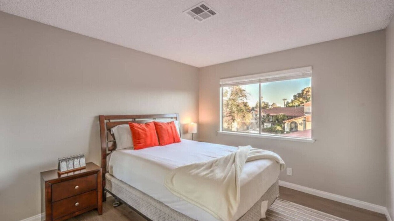 Photo of Bedroom in Chinatown