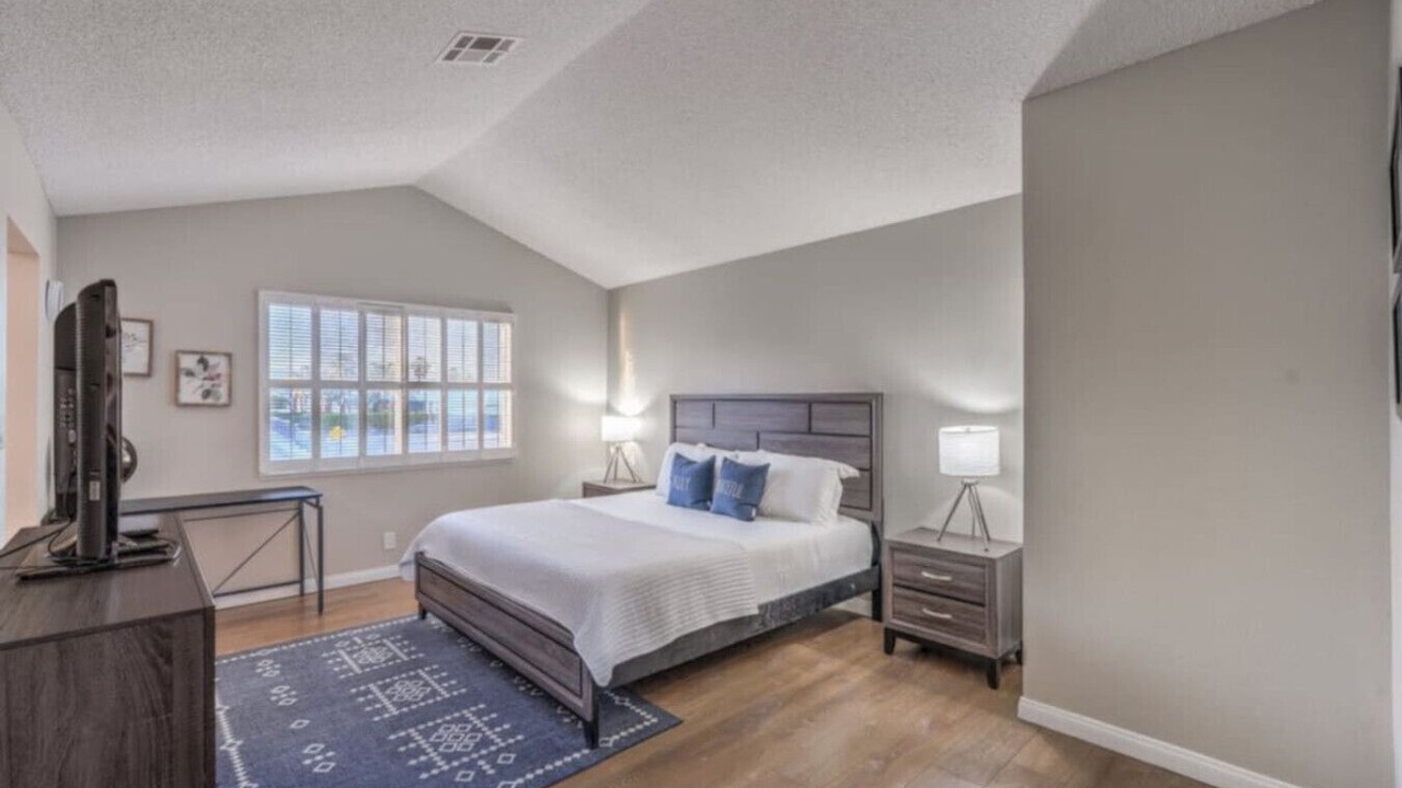 Photo of Bedroom in Chinatown