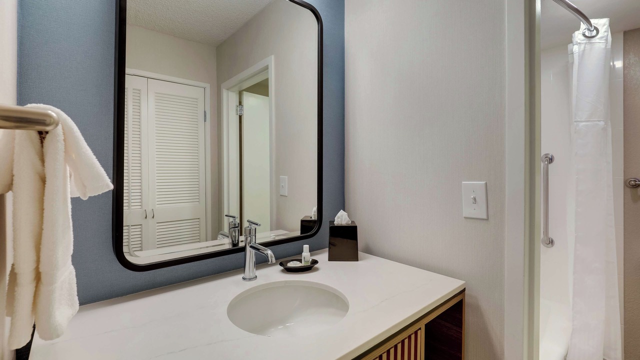 Photo of Bathroom in Mayo Clinic