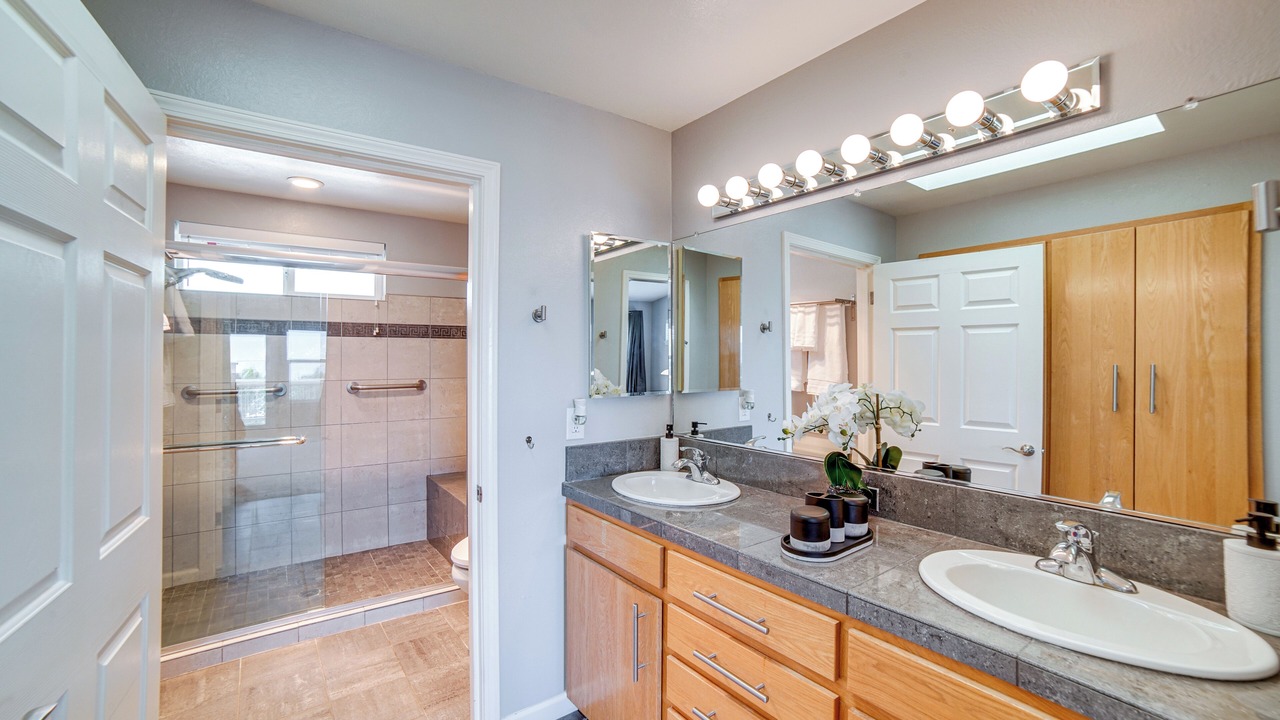Photo of Bathroom in North Lakeport