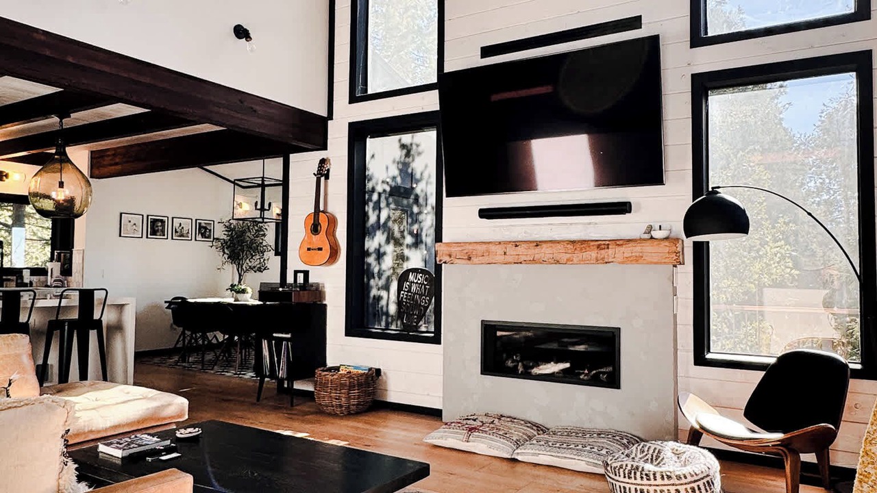 Photo of Livingroom in Idyllwild