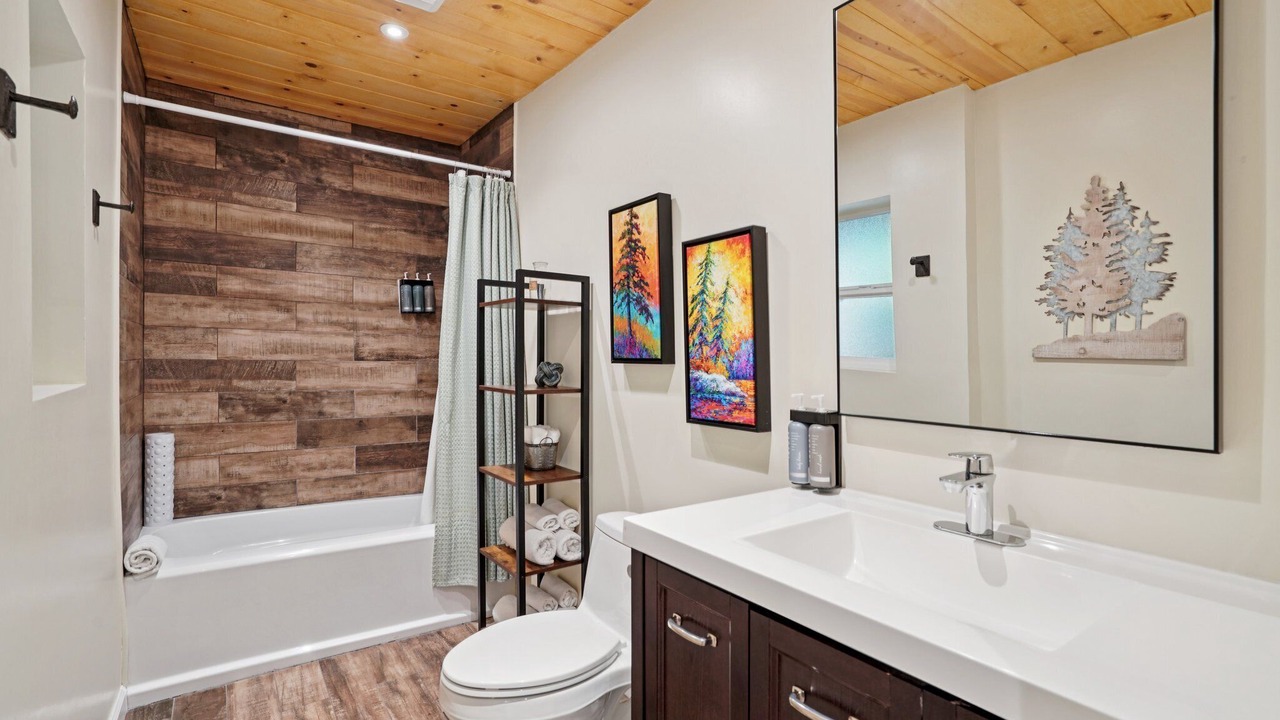 Photo of Bathroom in Fern Valley