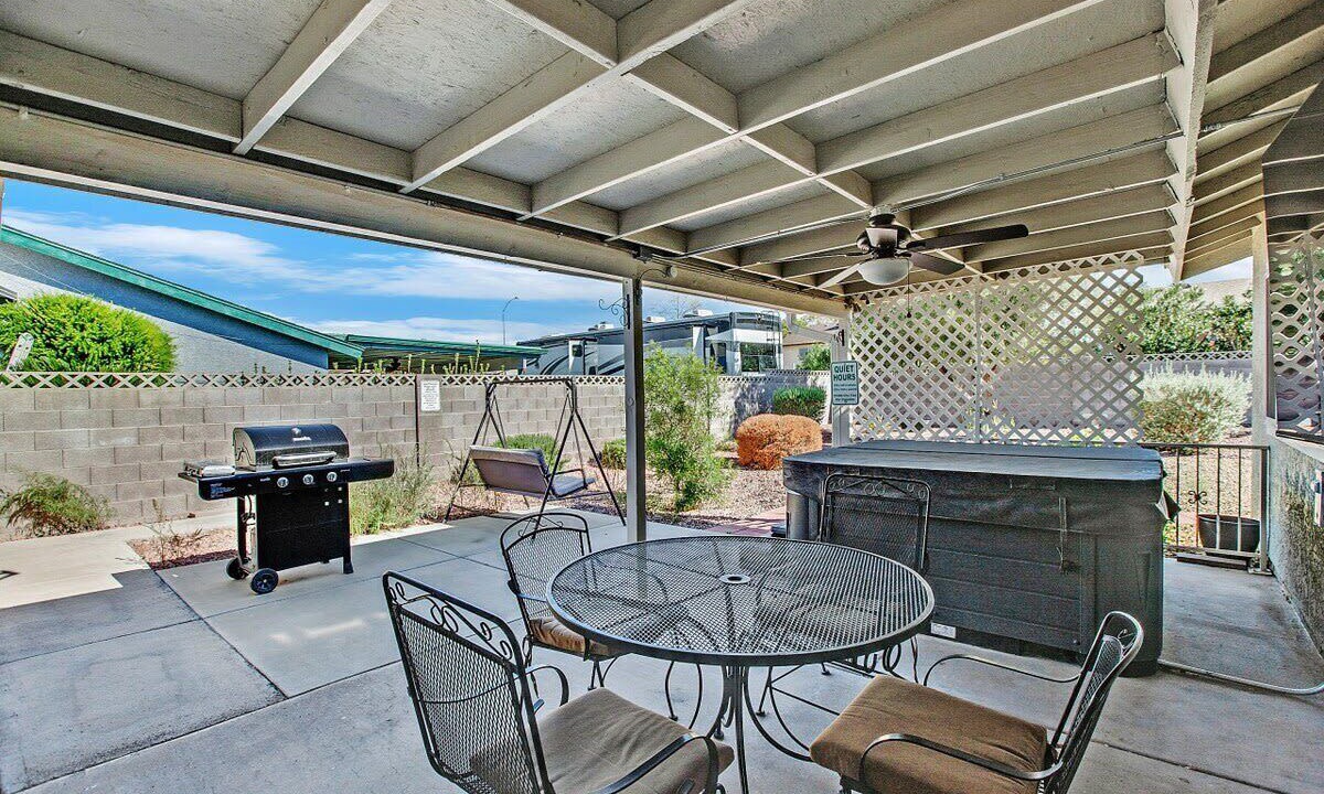 Photo of Outdoor in Highland Hills
