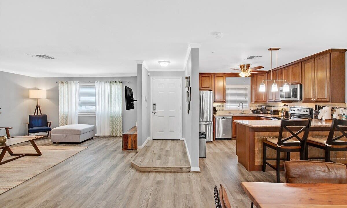 Photo of Bedroom in Highland Hills