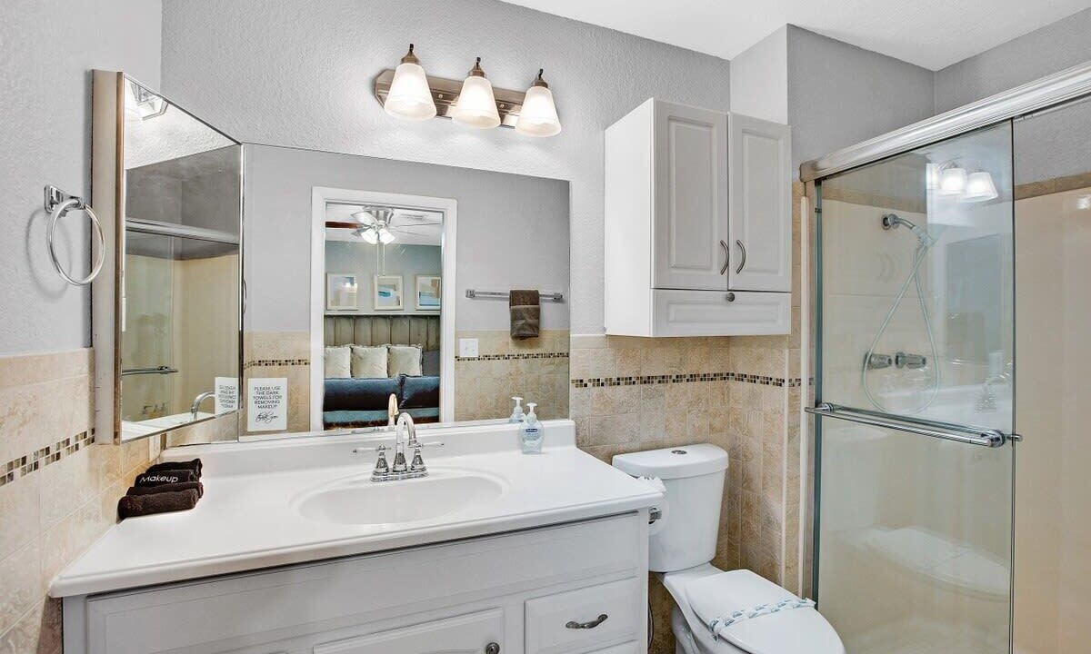 Photo of Bathroom in Highland Hills