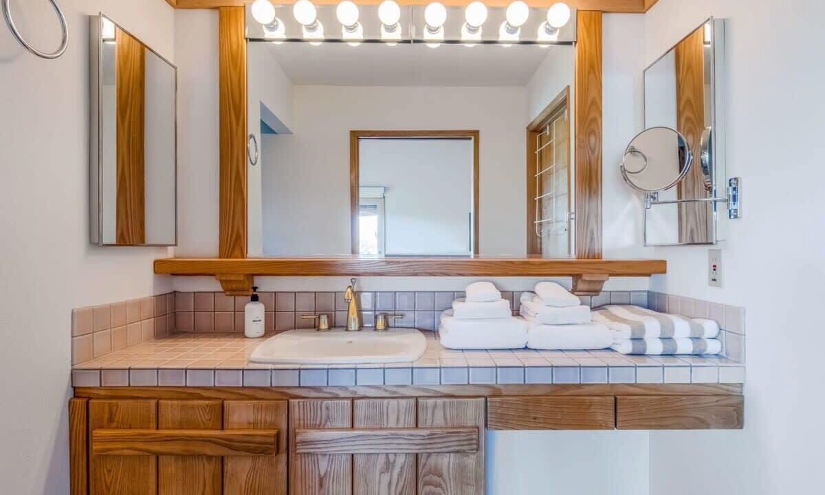 Photo of Bathroom in Joshua Tree