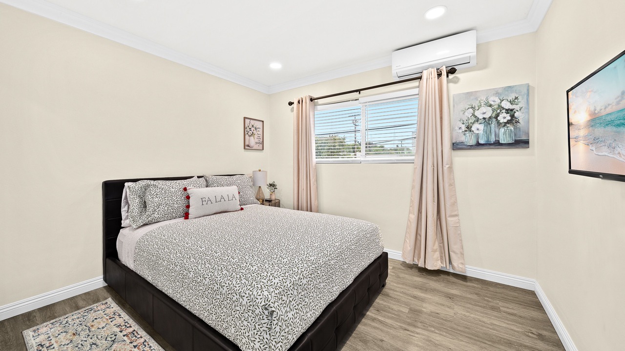 Photo of Bedroom in Monterey Park