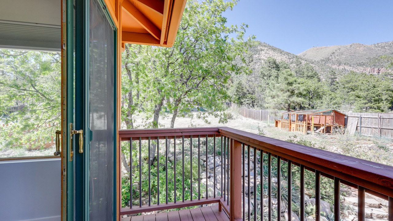 Photo of Patio Balcony in Swiss Manor