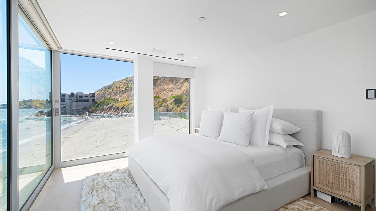 Photo of Bedroom in Central Malibu