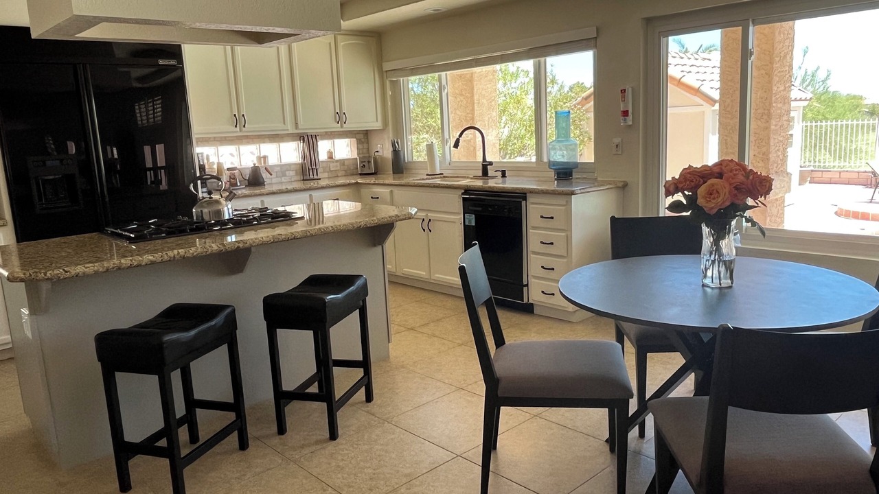 Photo of Kitchen in Green Valley