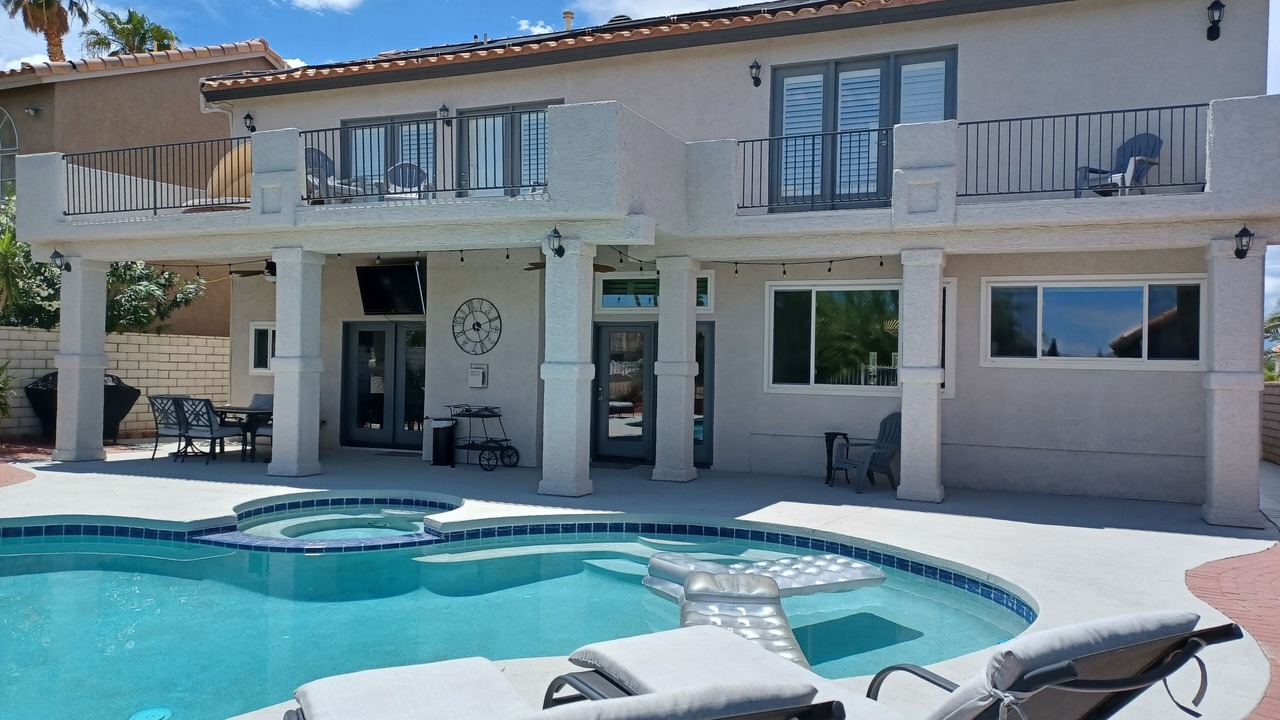 Photo of Outdoor in Green Valley