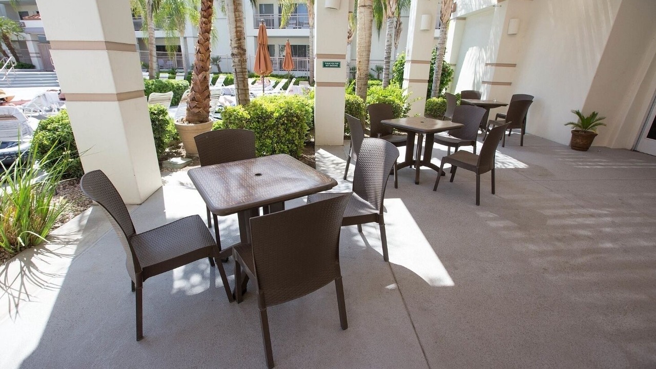 Photo of Outdoor in Canyon Corridor