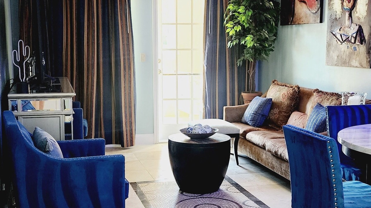 Photo of Livingroom in South Shore