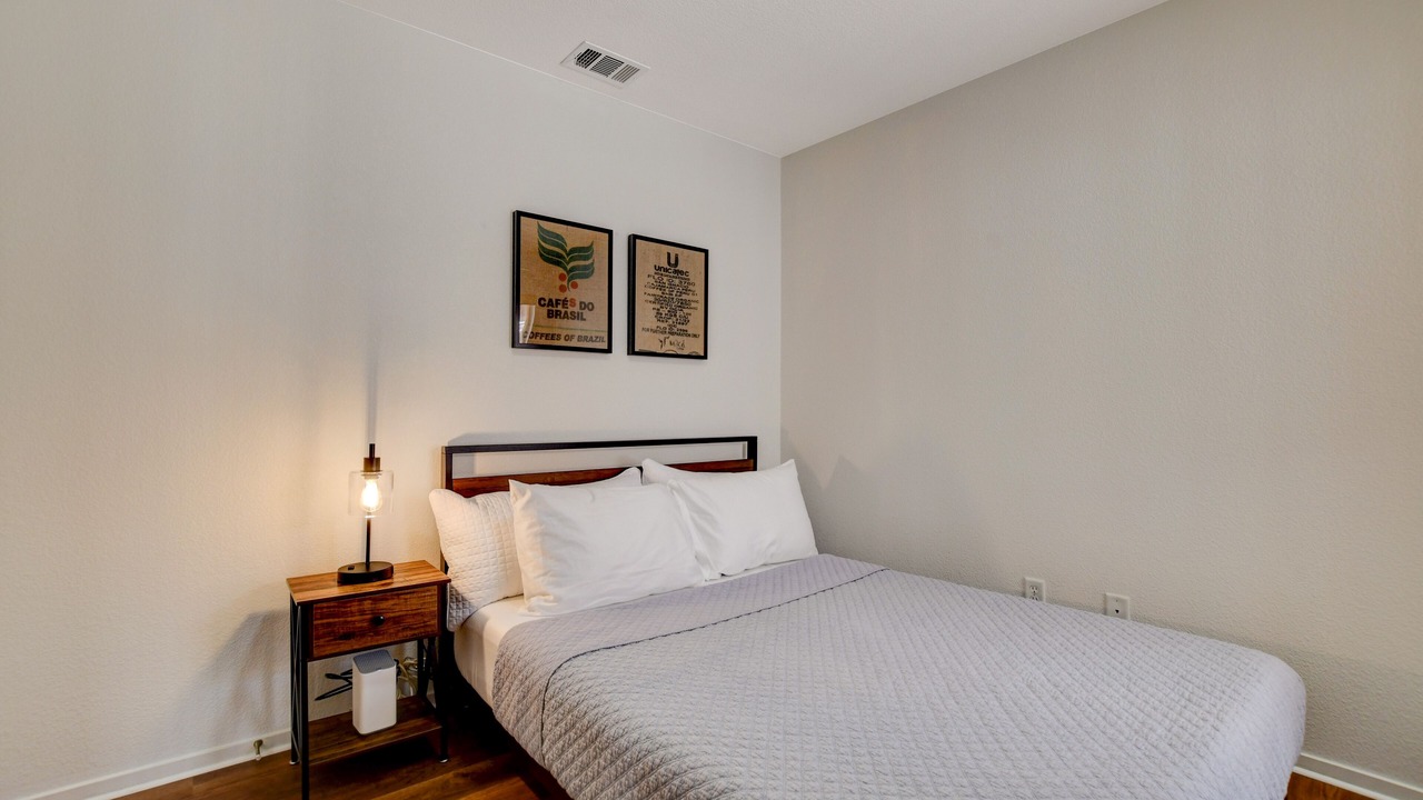 Photo of Bedroom in Silverado Ranch