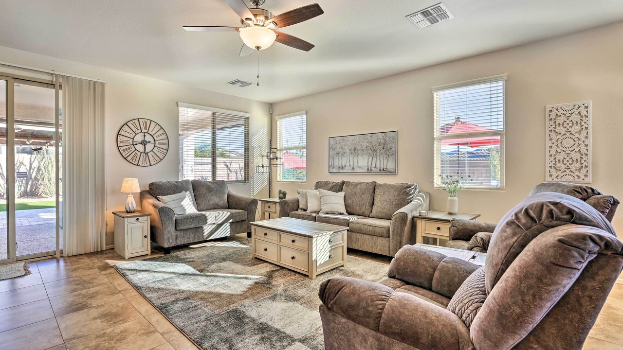 Photo of Livingroom in Entrada Del Oro