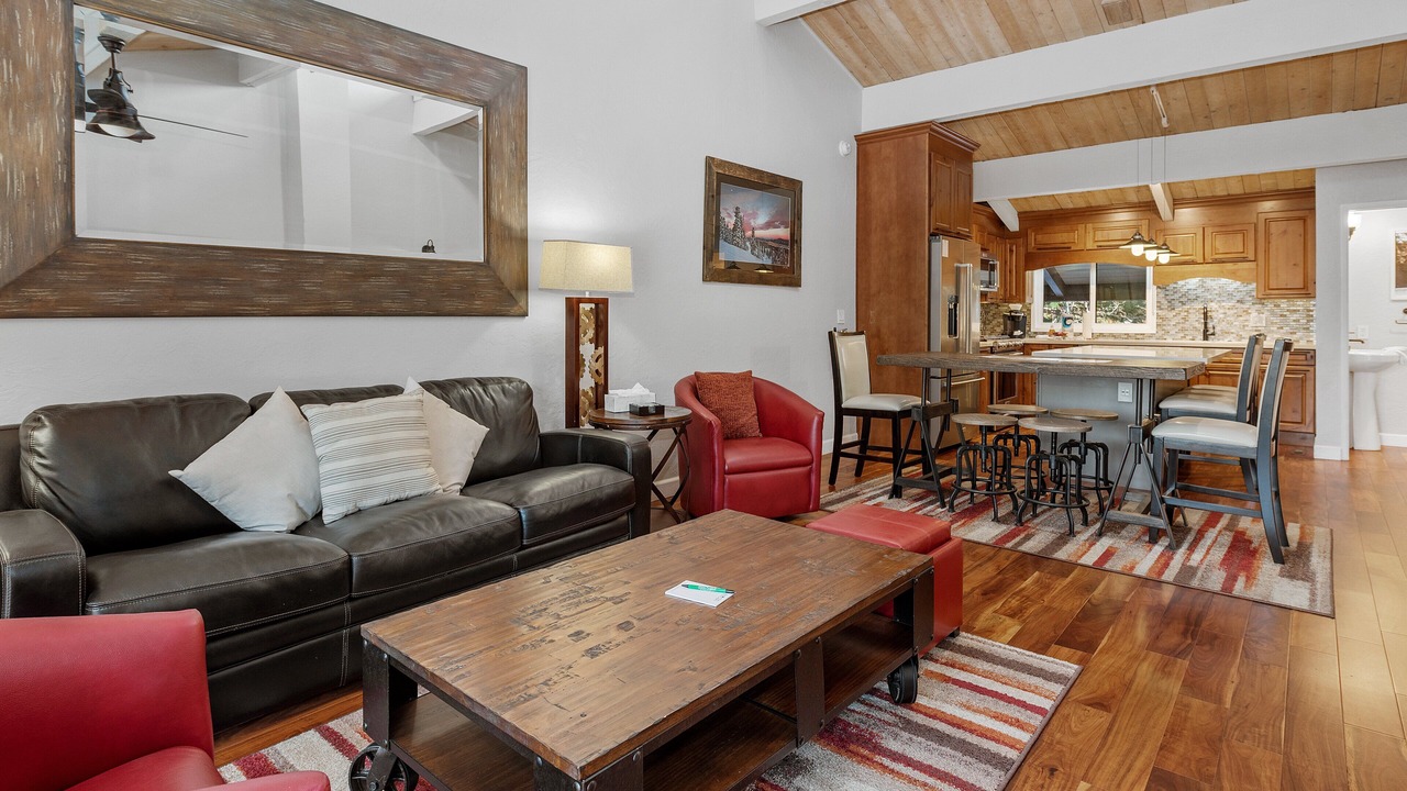 Photo of Livingroom in Big Bear Lake