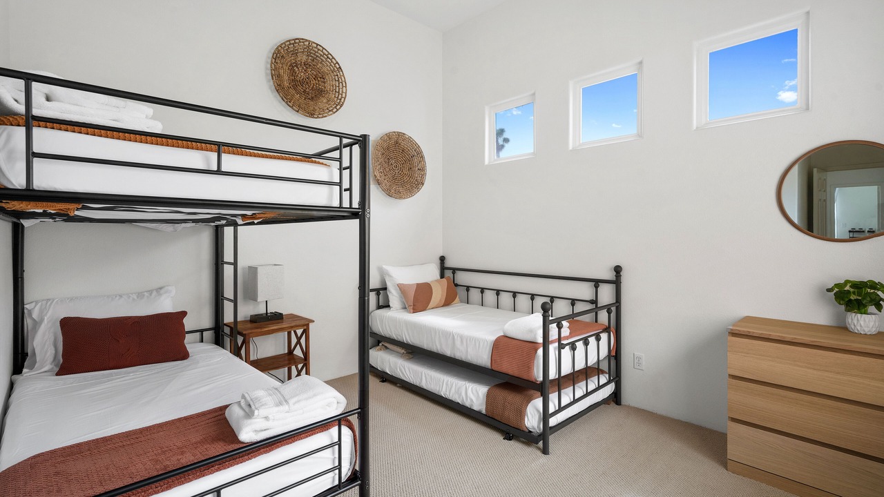 Photo of Bedroom in Bermuda Dunes