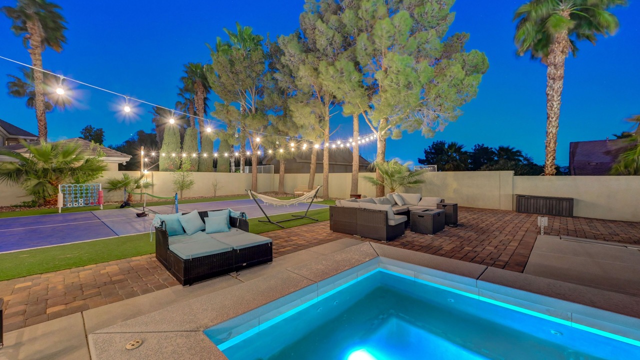 Photo of Patio Balcony in Southfork