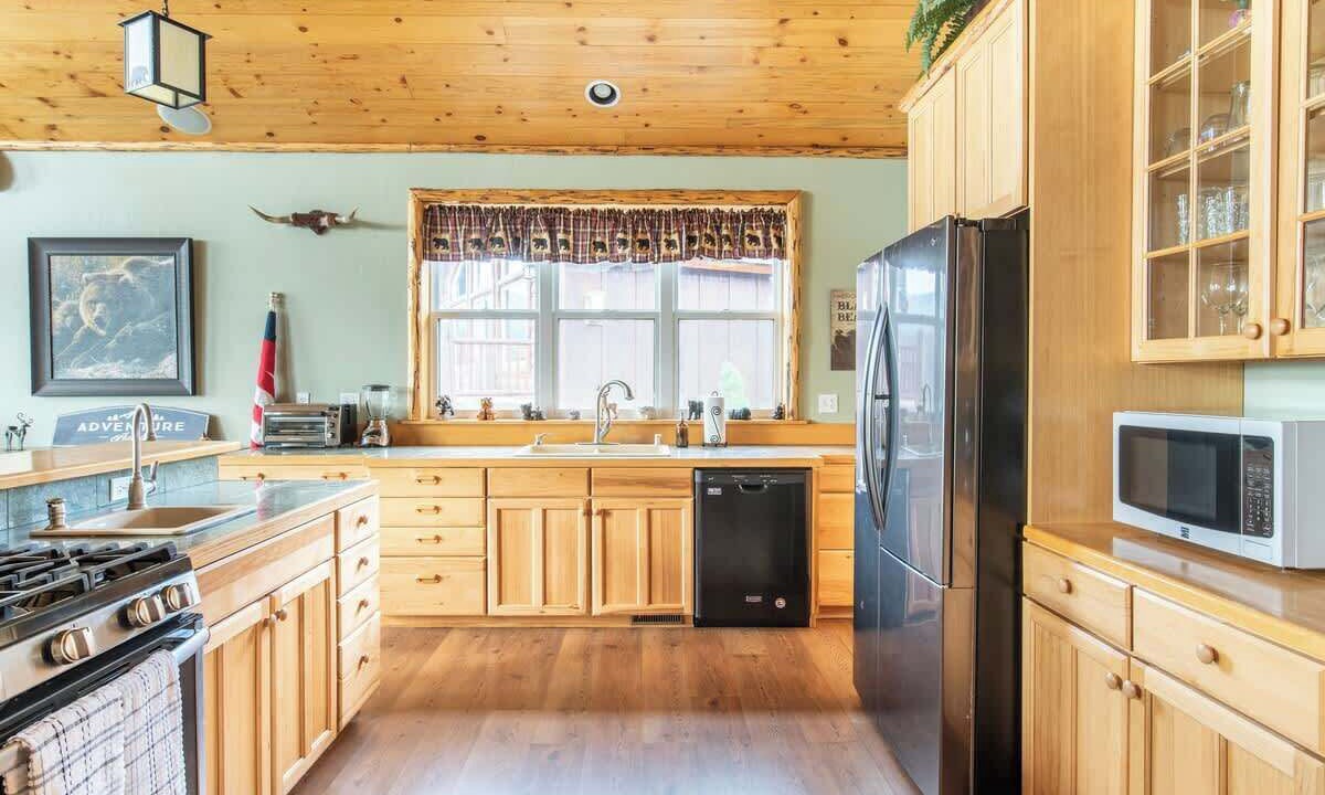 Photo of Kitchen in Castle Glen Estates