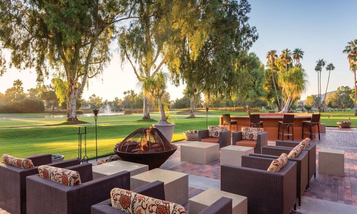 Photo of Outdoor in Paradise Valley Village