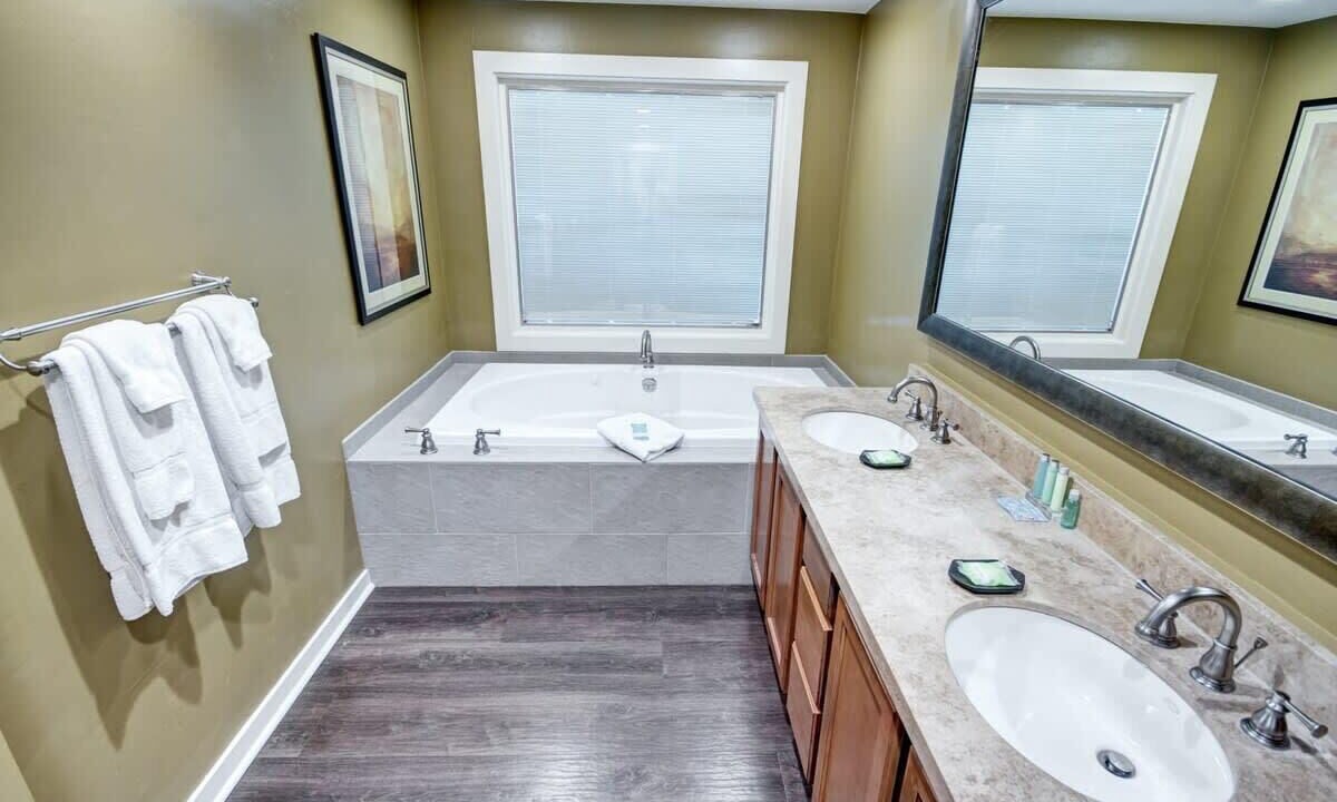 Photo of Bathroom in Paradise Valley Village