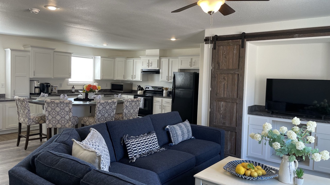 Photo of Livingroom in Meadview