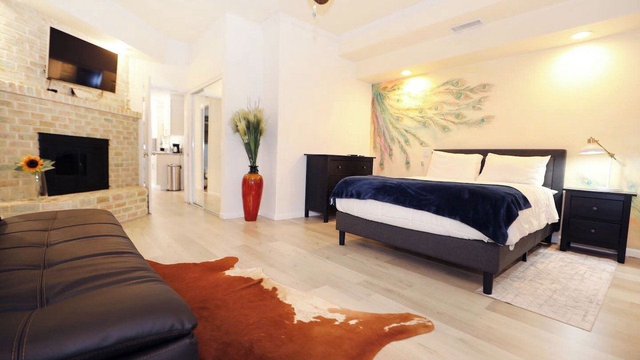 Photo of Bedroom in Claremont