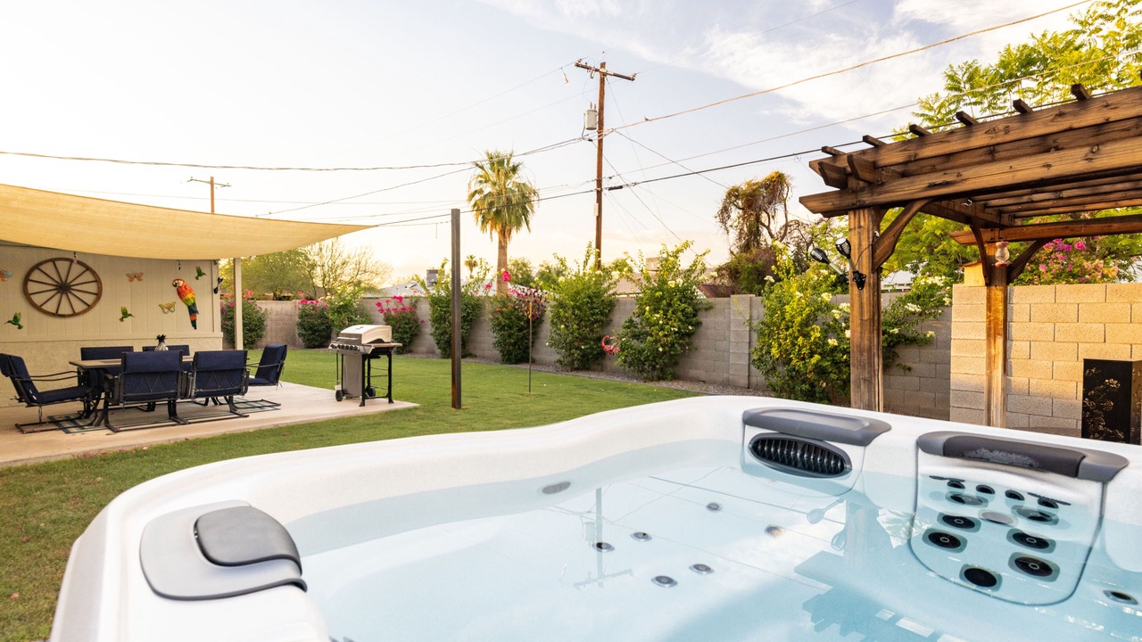 Photo of Outdoor in Cox Heights