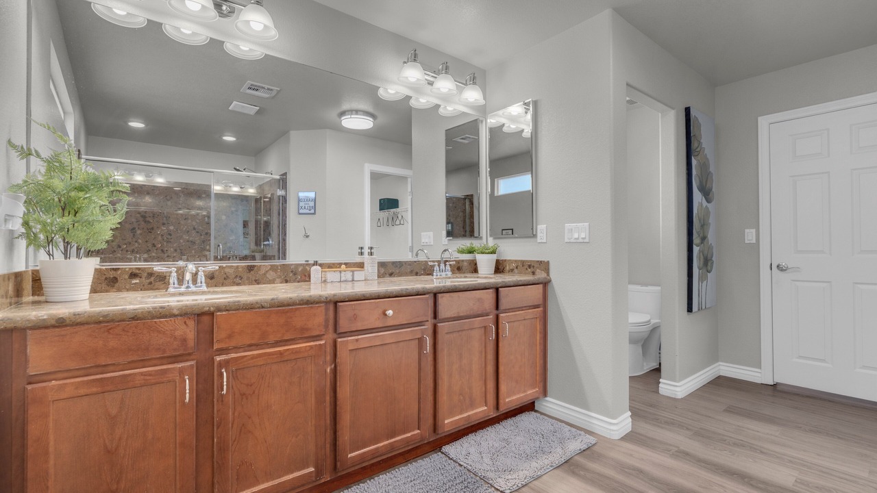 Photo of Bathroom in Enterprise
