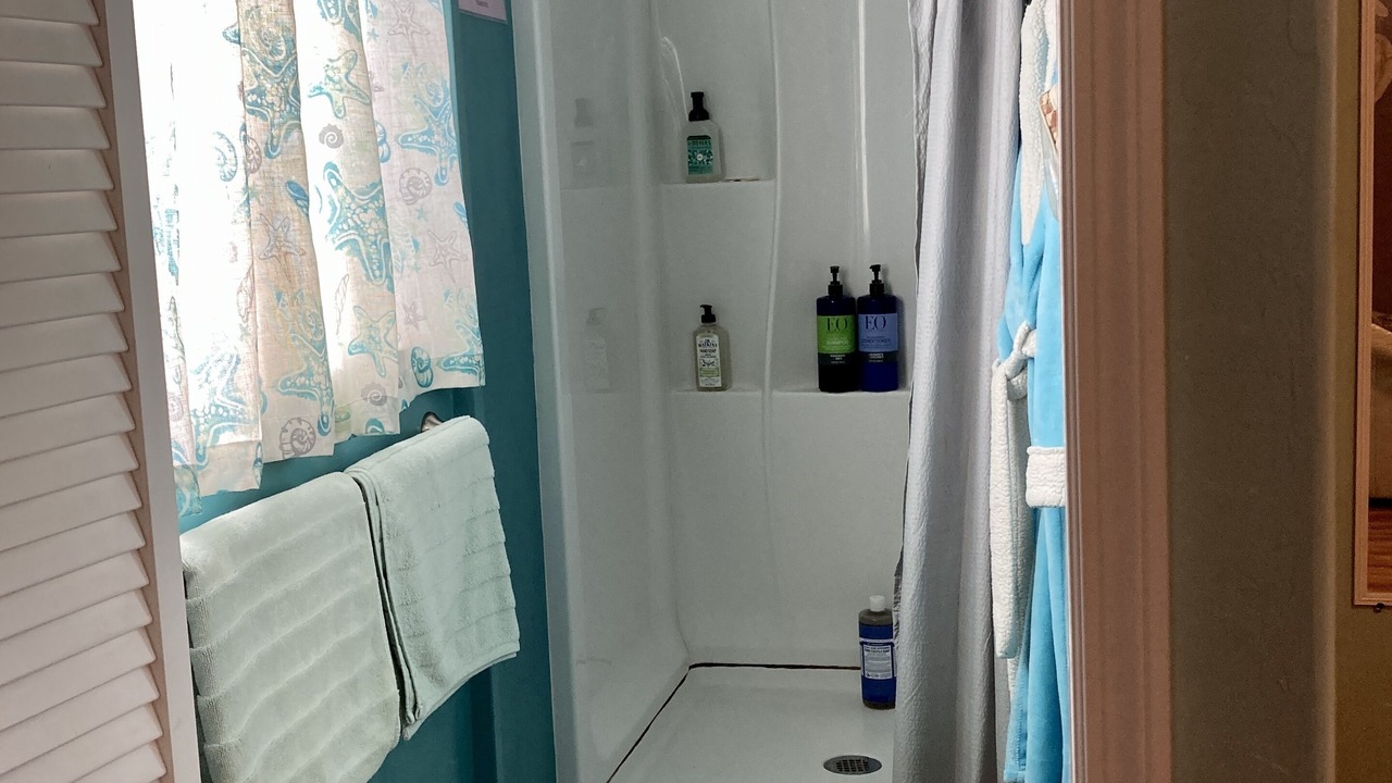 Photo of Bathroom in Willits