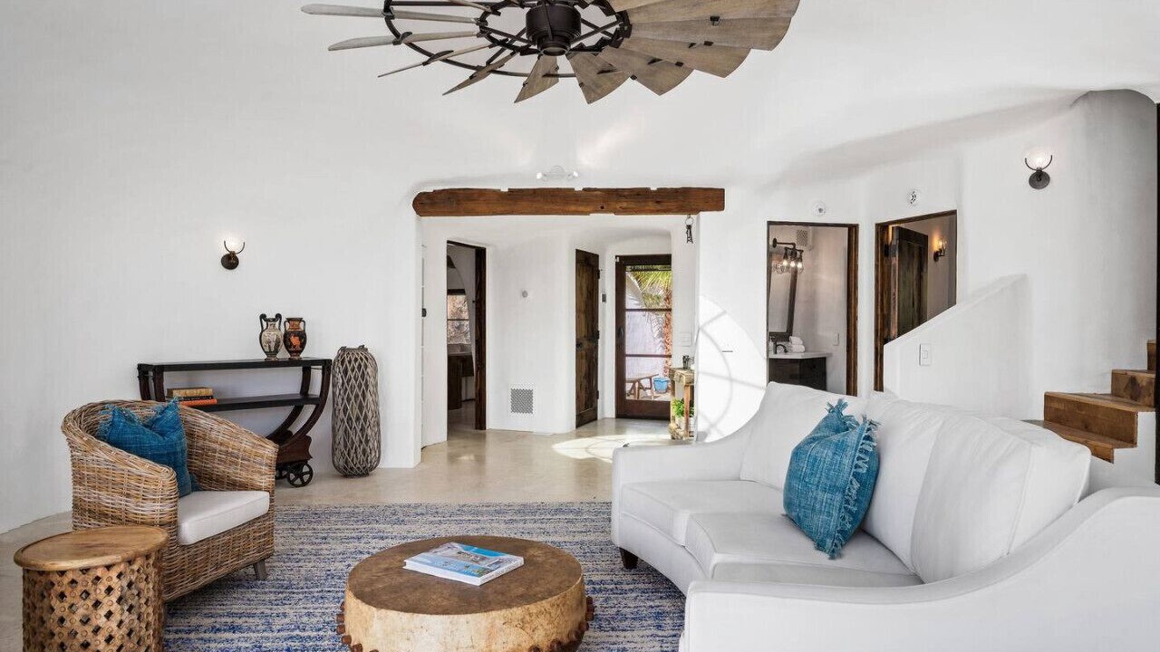Photo of Livingroom in The Mesa