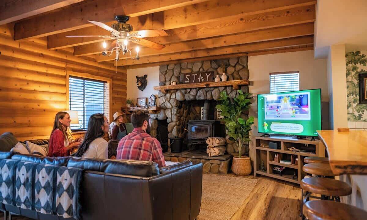 Photo of Livingroom in Big Bear City