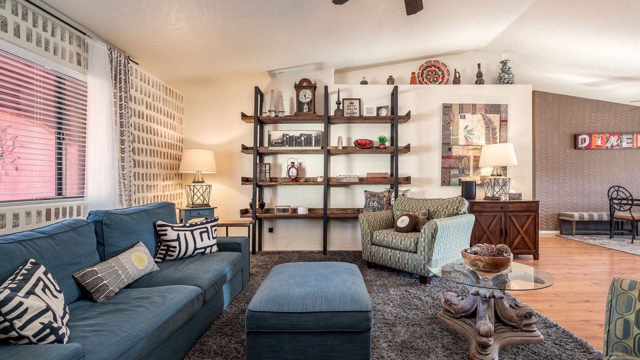 Photo of Livingroom in Cottonwood-Verde Village