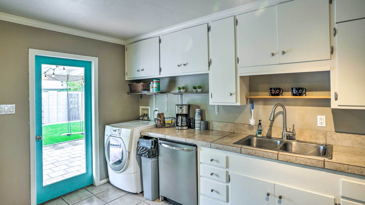 Photo of Kitchen in Scottsdale Estates Nine