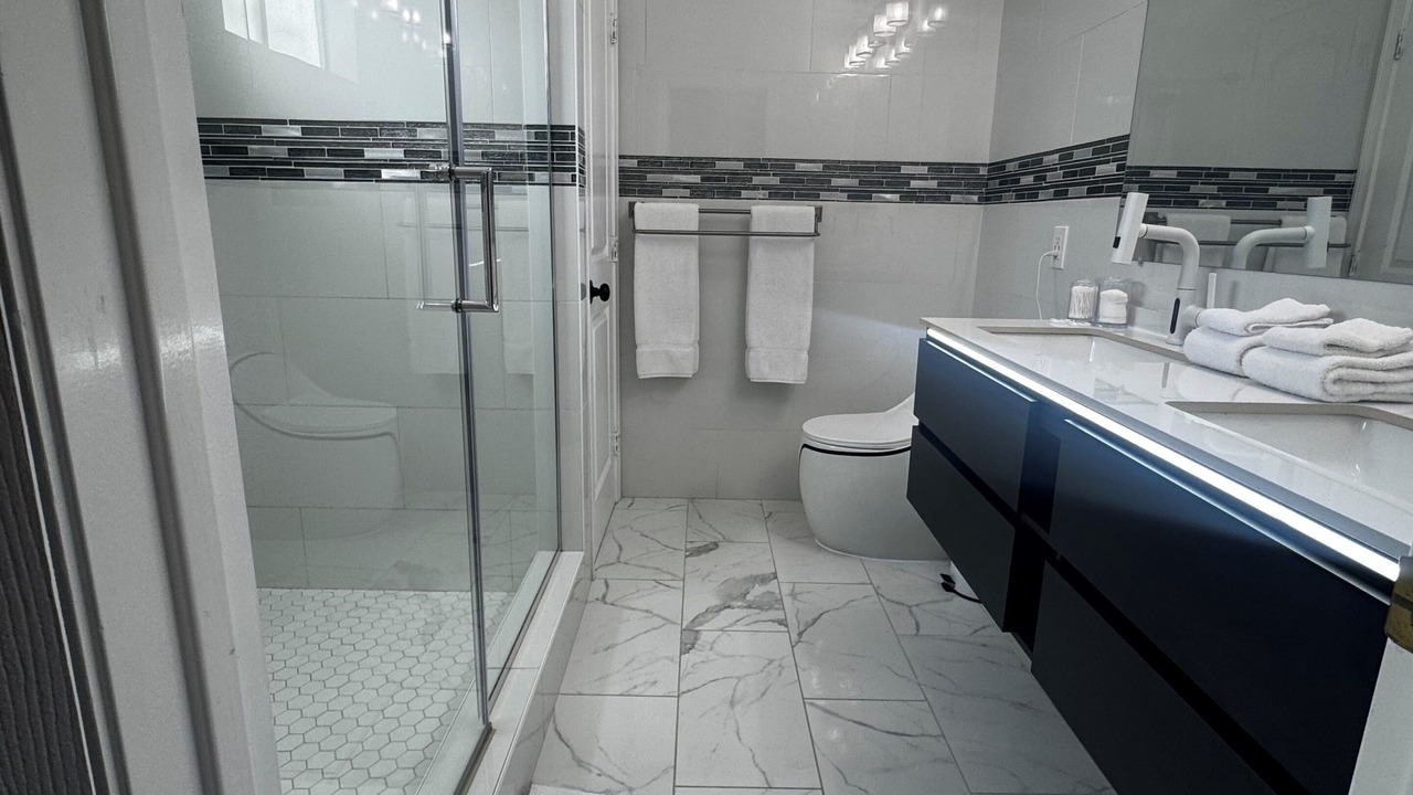 Photo of Bathroom in Paradise