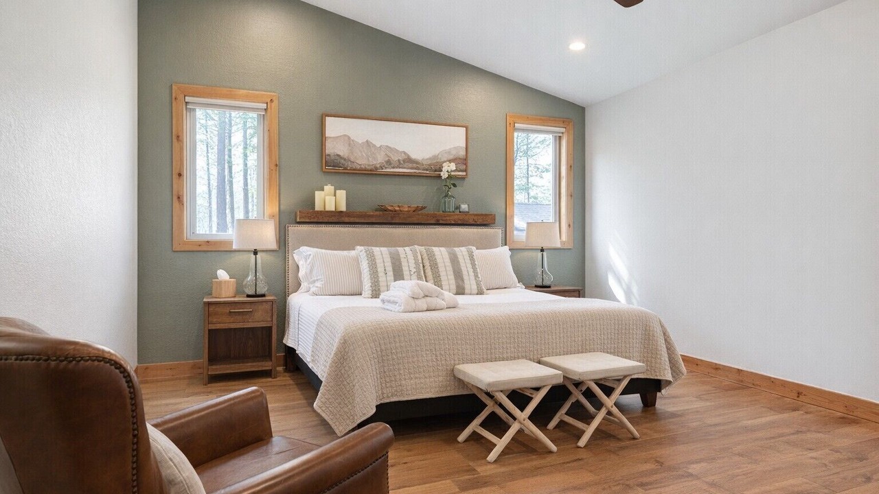 Photo of Bedroom in Munds Park