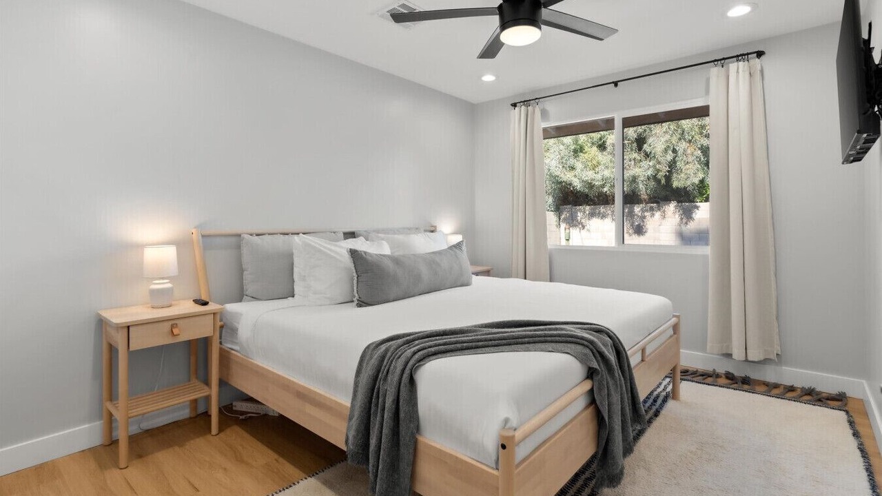 Photo of Bedroom in Park Scottsdale Townhouse