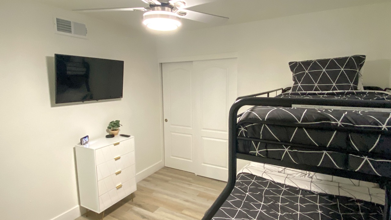 Photo of Bedroom in Glendale