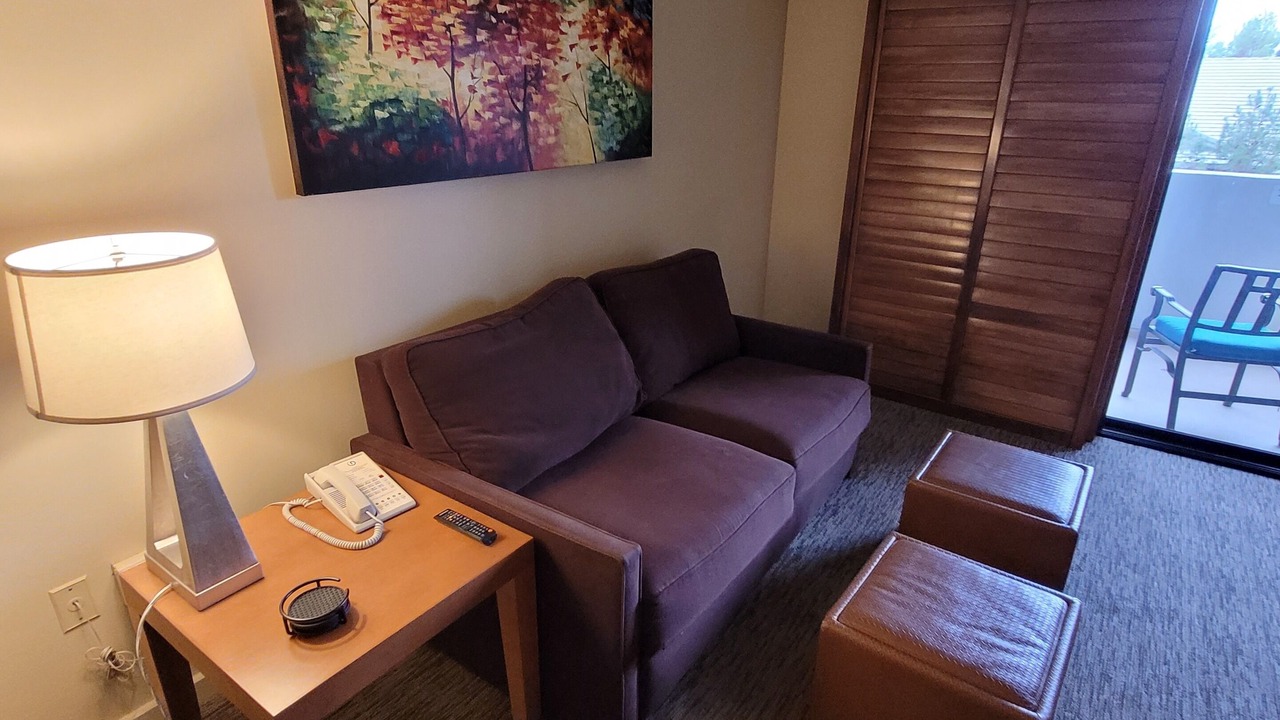 Photo of Livingroom in Enterprise