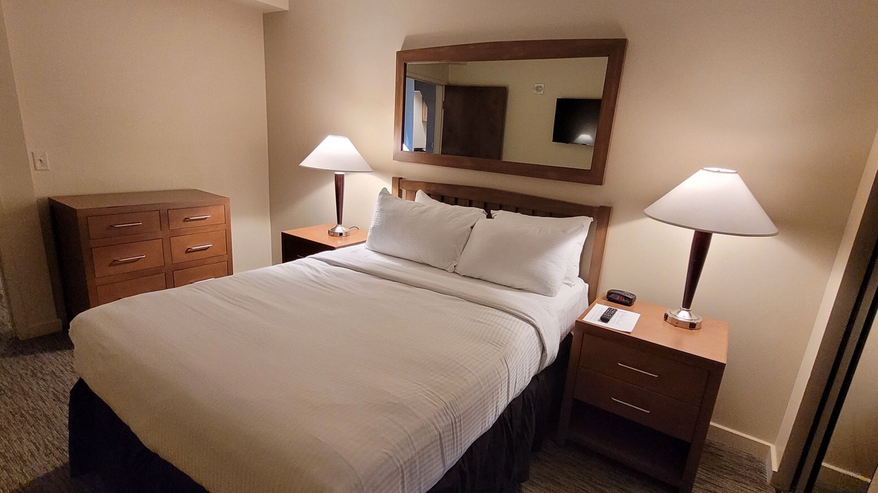 Photo of Bedroom in Enterprise