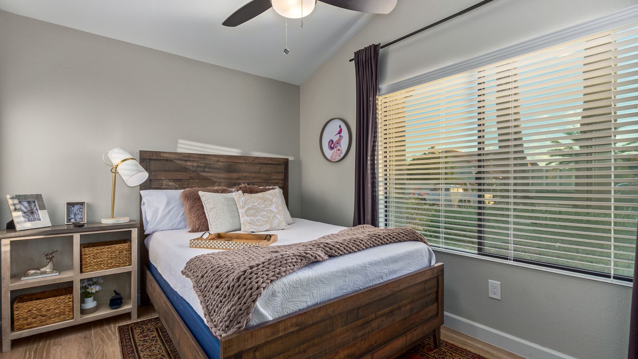 Photo of Bedroom in Knoell Scottsdale