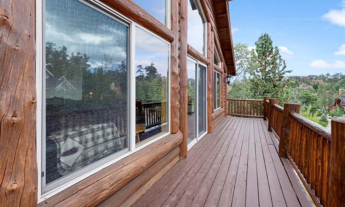 Photo of Patio Balcony in Castle Glen Estates