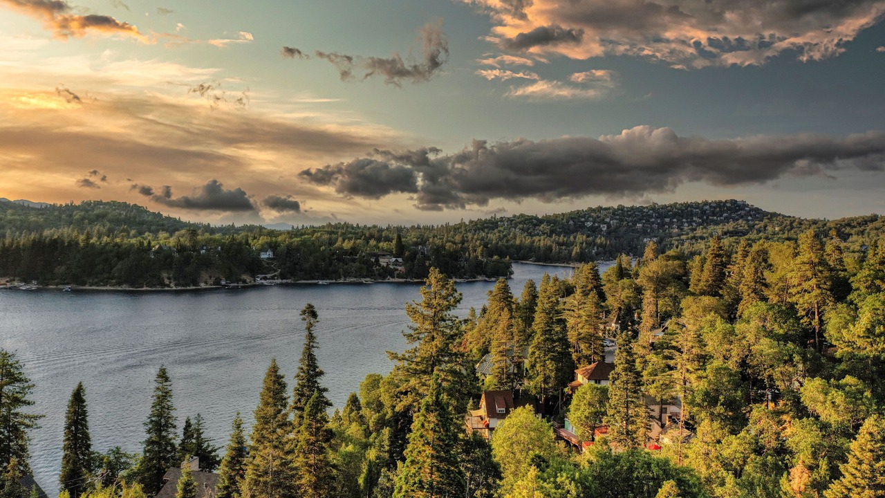Photo of Others in Lake Arrowhead
